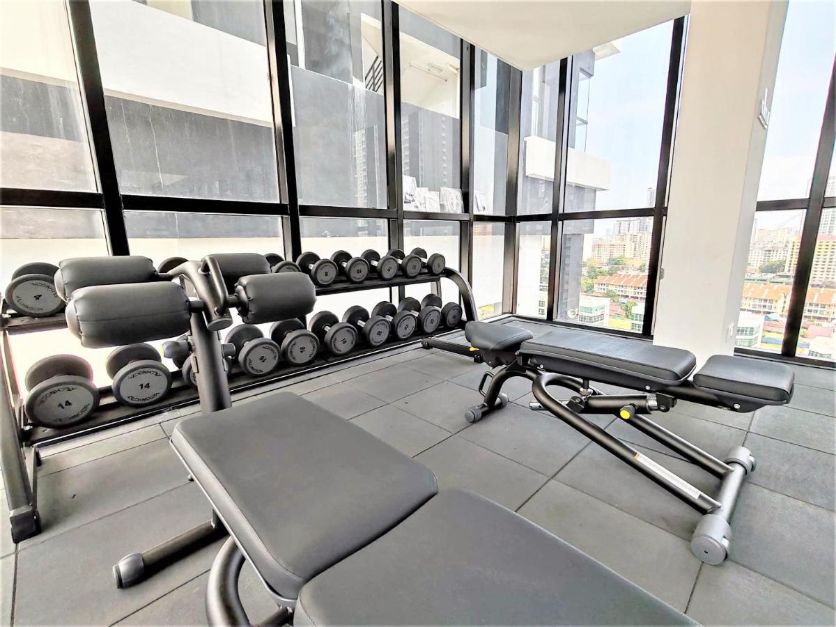 Jelutong Cozy Minimalist Suite At Urban Suites Georgetown By Superstay מראה חיצוני תמונה