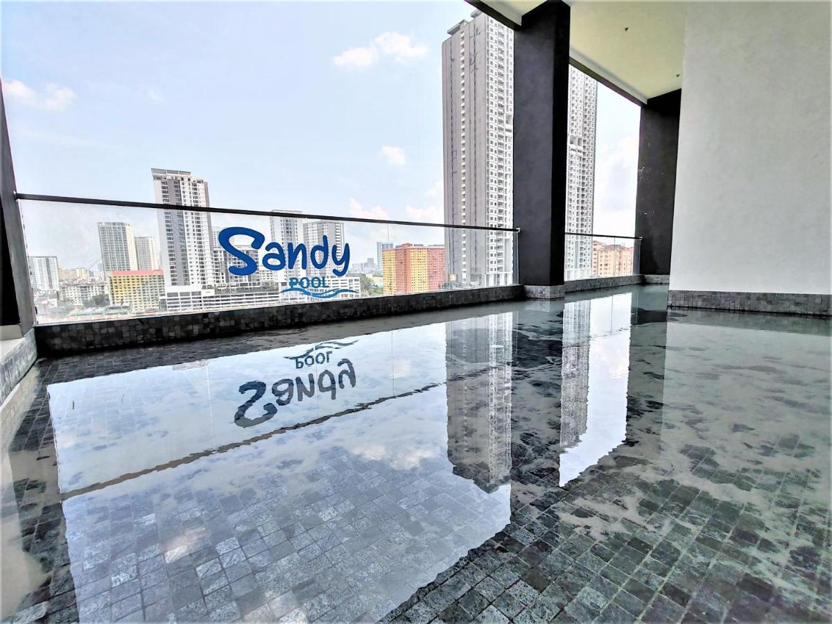 Jelutong Cozy Minimalist Suite At Urban Suites Georgetown By Superstay מראה חיצוני תמונה