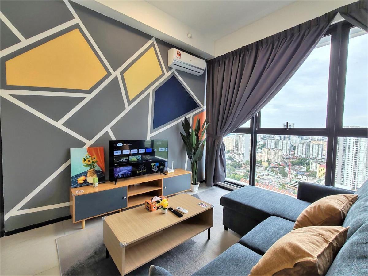 Jelutong Cozy Minimalist Suite At Urban Suites Georgetown By Superstay מראה חיצוני תמונה